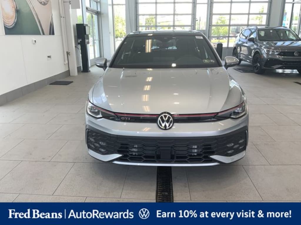 New 2025 Volkswagen Golf GTI 2.0T SE Hatchback