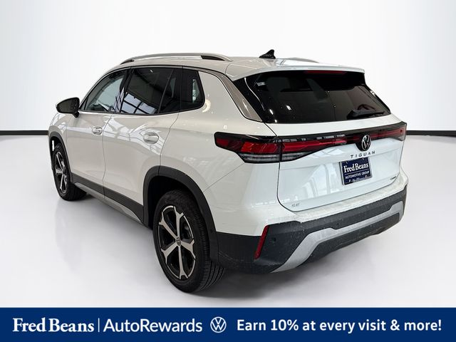 2026 Volkswagen Tiguan SE - Photo 5