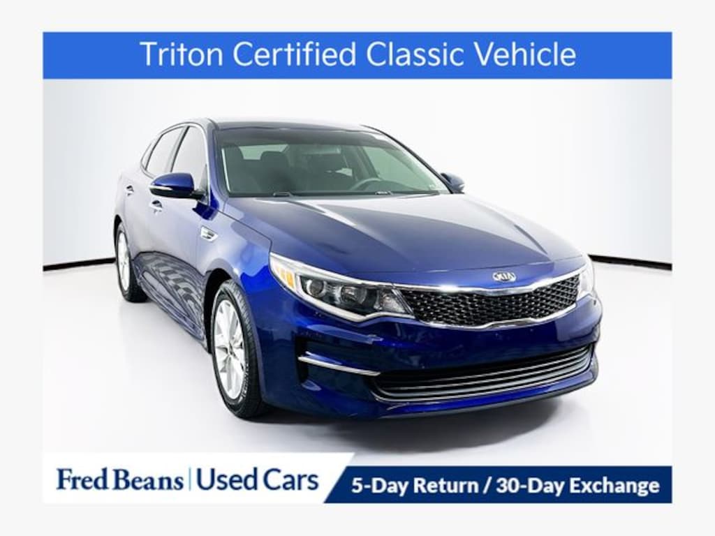 Used 2018 Kia Optima LX Sedan