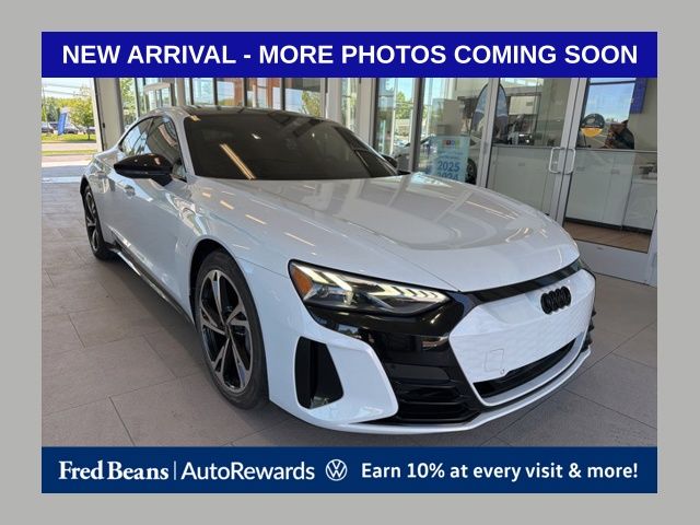 2023 Audi e-tron GT Premium Plus quattro's photo