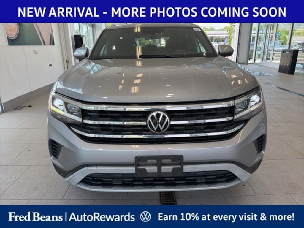 Used 2023 Volkswagen Atlas Cross Sport 2.0T SE w/Technology SUV