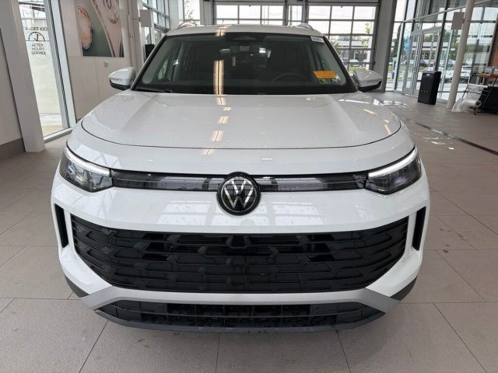Used 2026 Volkswagen Tiguan 2.0T SE SUV
