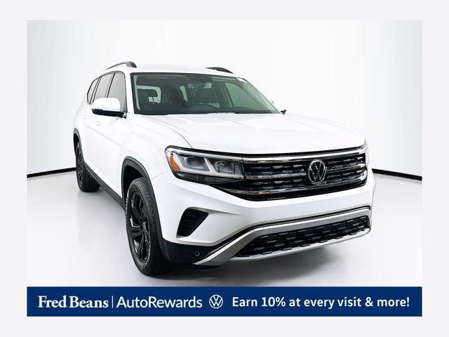 2022 Volkswagen Atlas 2.0T SE w/Tech 4MOTION's photo