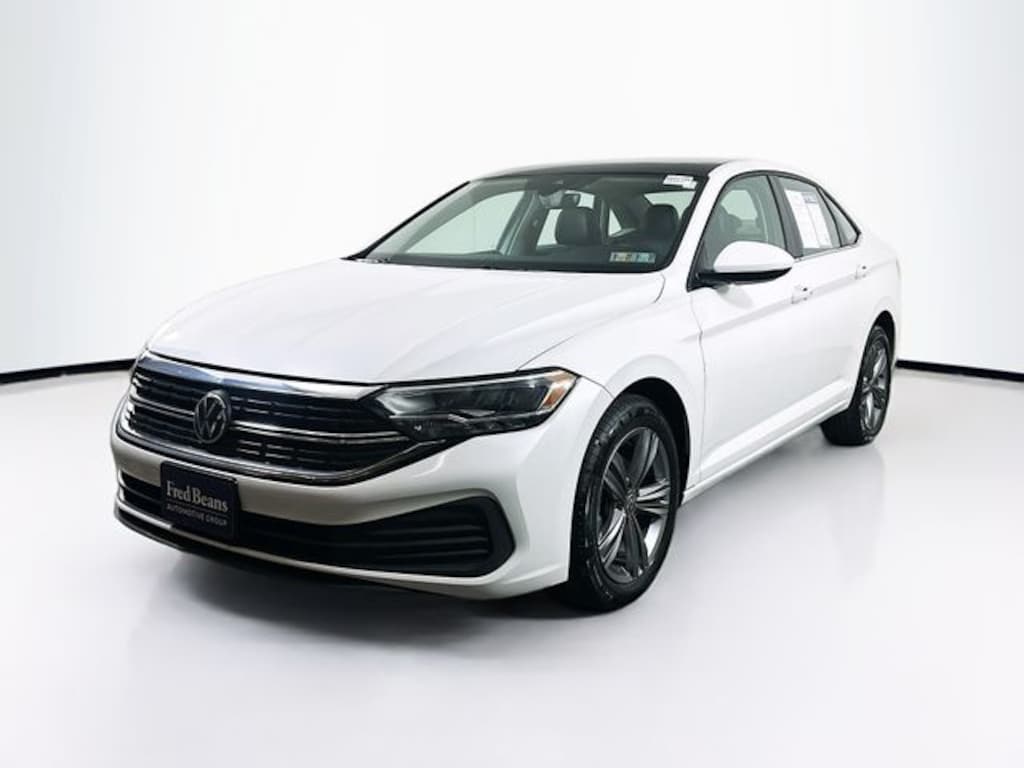 Certified 2024 Volkswagen Jetta 1.5T SE Sedan