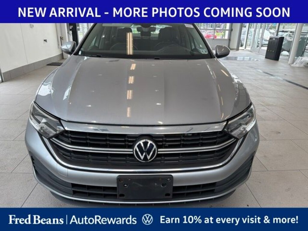 Used 2023 Volkswagen Jetta 1.5T SE Sedan