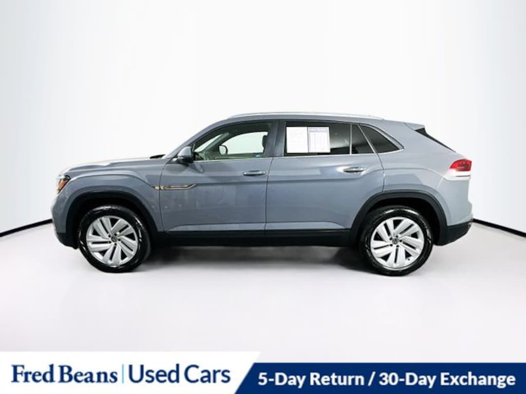 Certified 2022 Volkswagen Atlas Cross Sport 2.0T SE w/Technology SUV