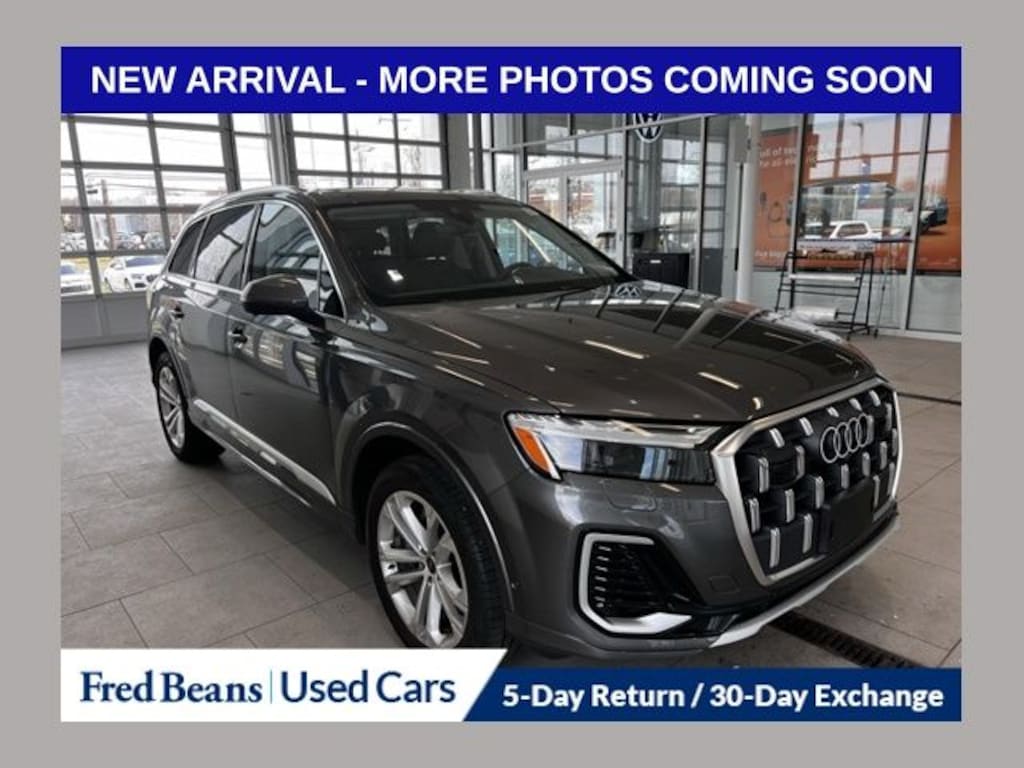Used 2025 Audi Q7 45 Premium SUV