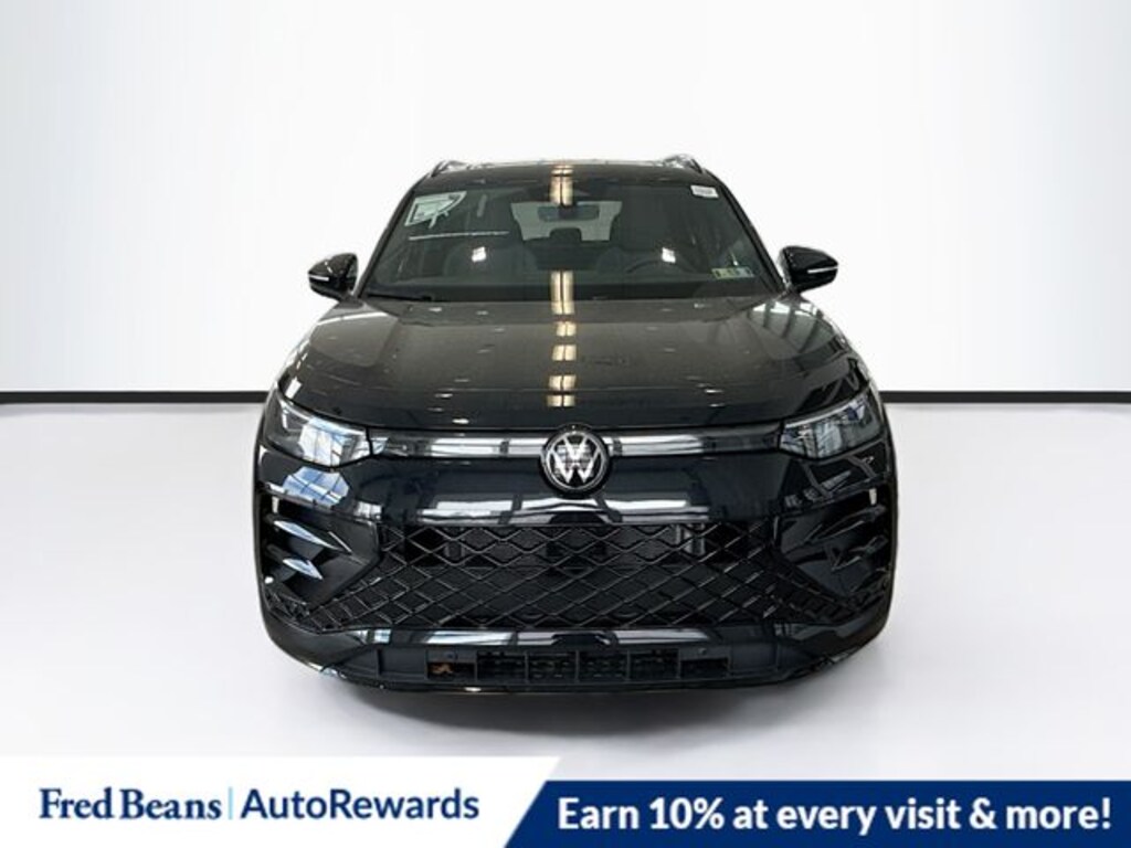 New 2026 Volkswagen Tiguan 2.0T SE R-Line Black SUV