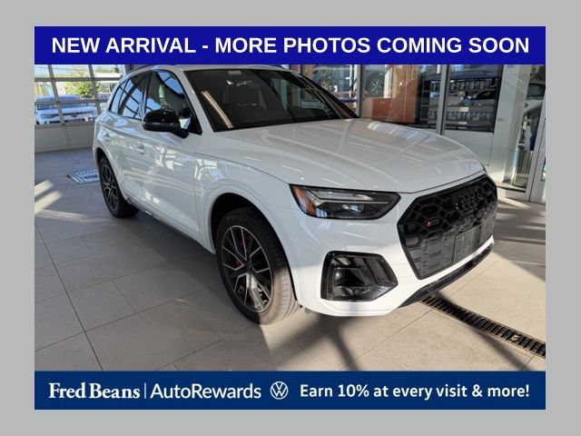 2025 Audi SQ5 Premium Plus quattro's photo
