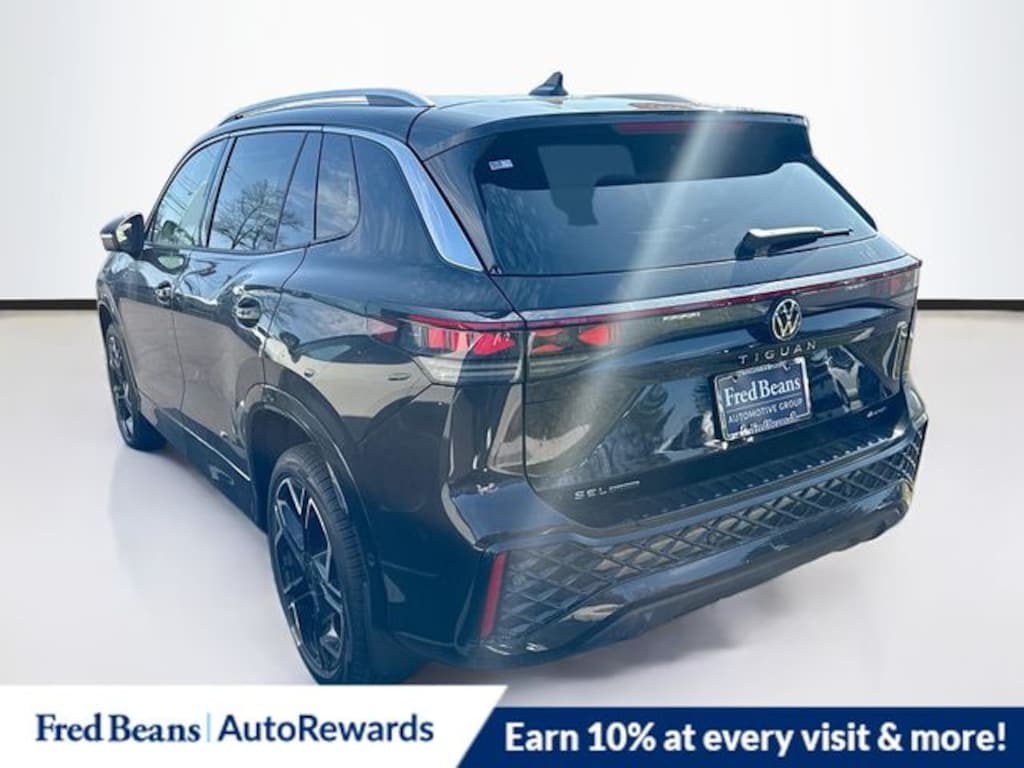 New 2026 Volkswagen Tiguan 2.0T SEL R-Line Turbo SUV