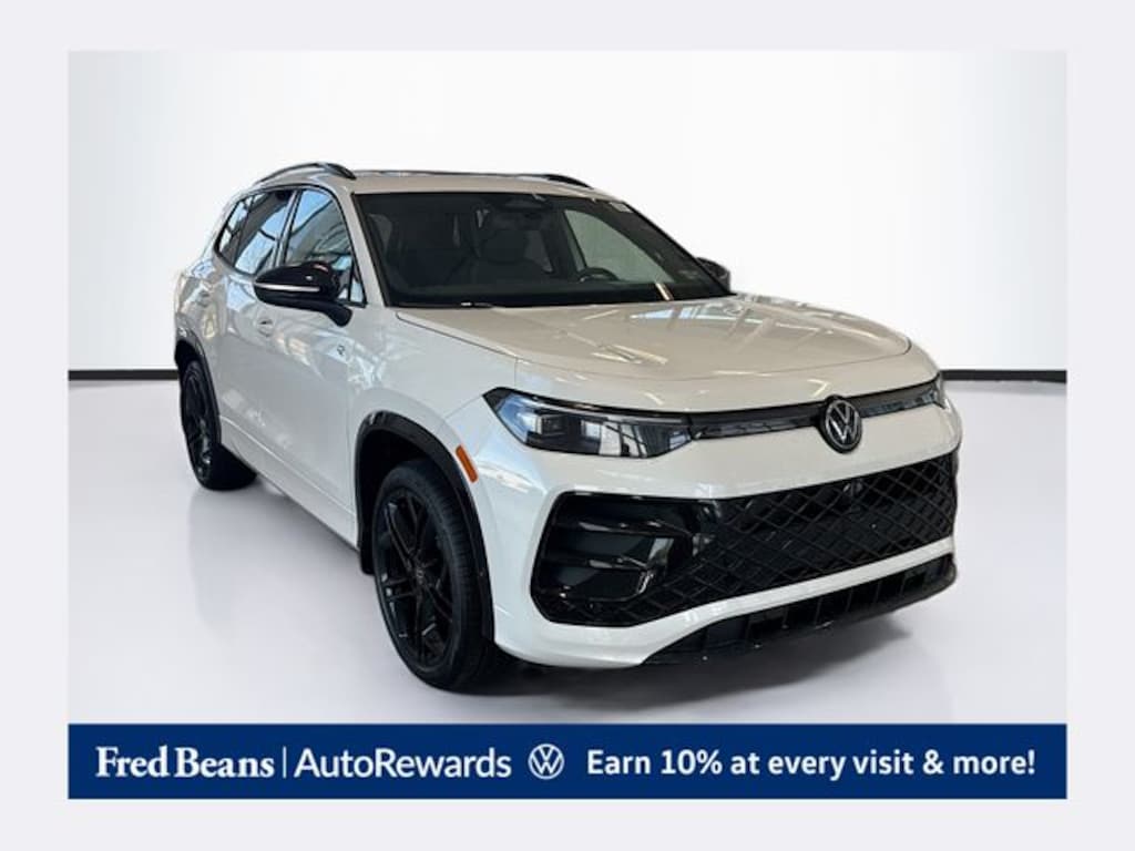 New 2026 Volkswagen Tiguan 2.0T SE R-Line Black SUV
