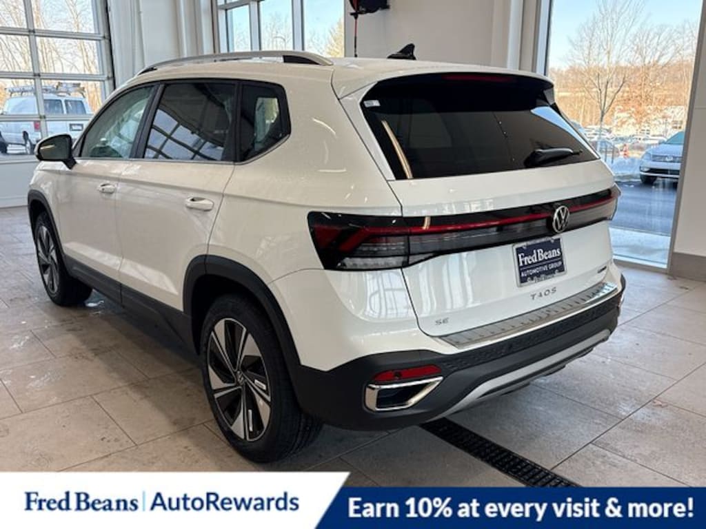 New 2026 Volkswagen Taos 1.5T SE SUV