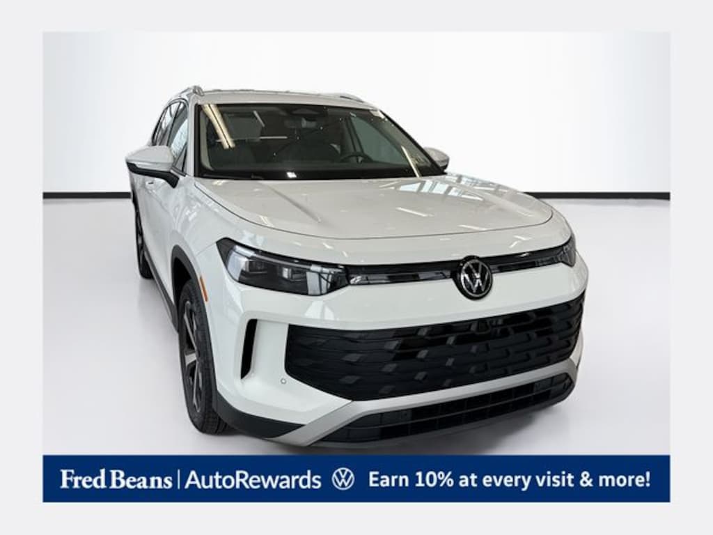 New 2026 Volkswagen Tiguan SE SUV