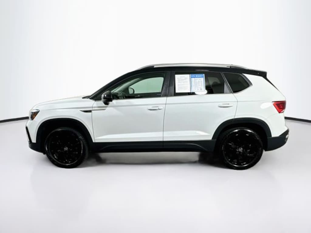 Certified 2024 Volkswagen Taos 1.5T SE SUV