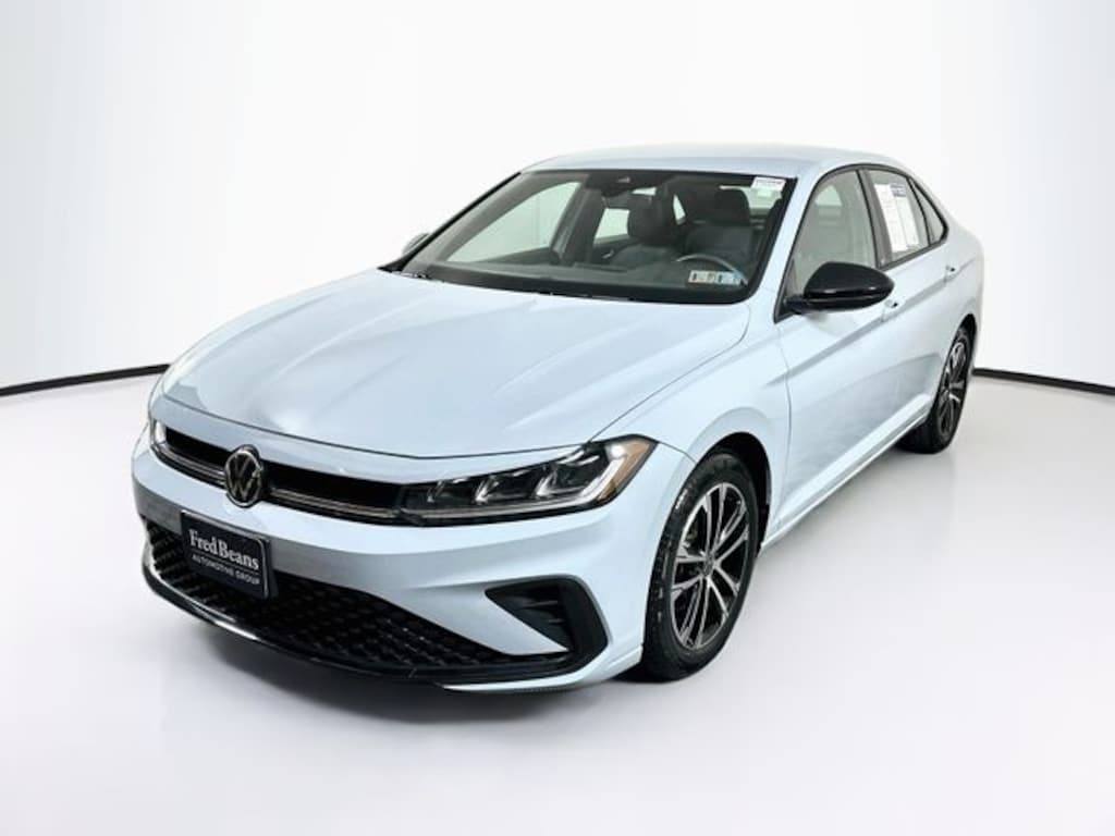 Certified 2025 Volkswagen Jetta 1.5T Sport Sedan