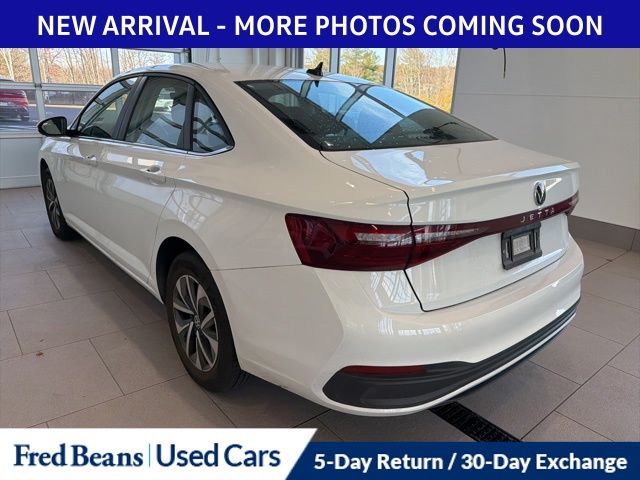 2025 Volkswagen Jetta 1.5T S photo 4