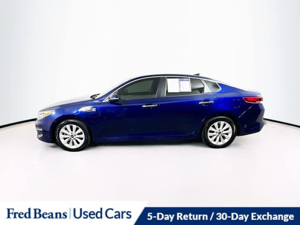 Used 2018 Kia Optima LX Sedan