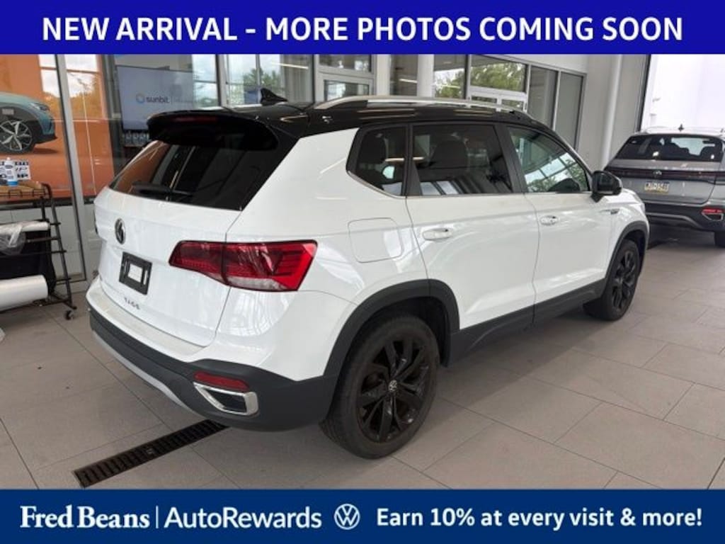 Used 2024 Volkswagen Taos 1.5T SE SUV