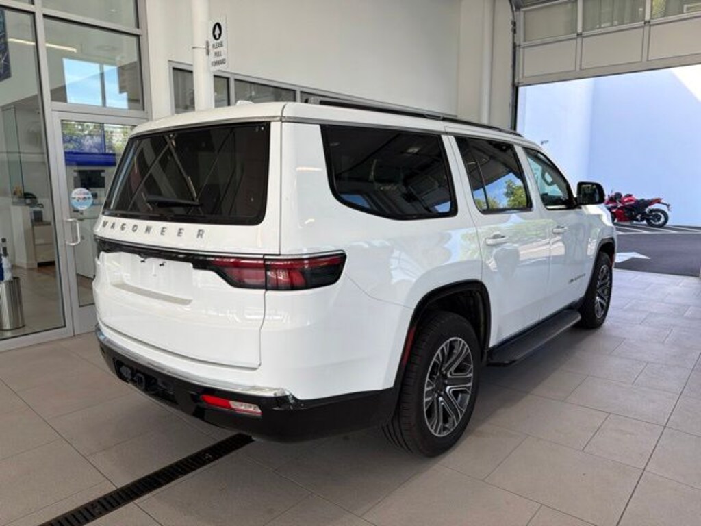 Used 2023 Jeep Wagoneer Base SUV
