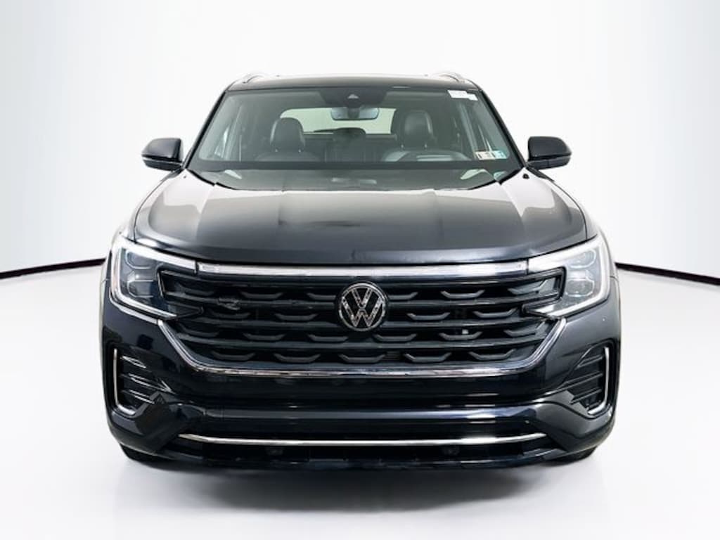 Used 2024 Volkswagen Atlas Cross Sport 2.0T SEL R-Line SUV