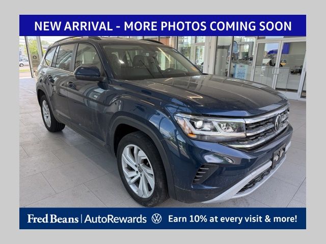 2023 Volkswagen Atlas 2.0T SE w/Tech 4MOTION's photo