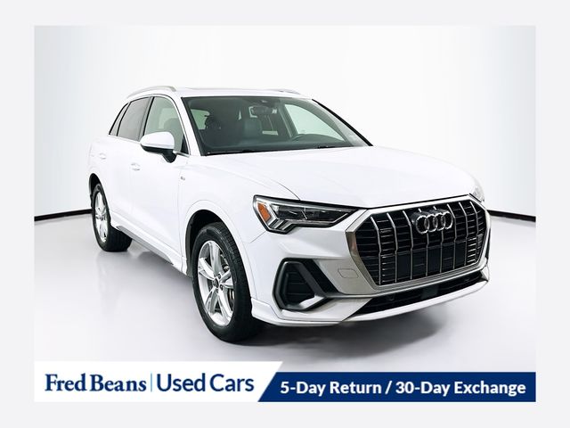 2023 Audi Q3 S Line Premium's photo