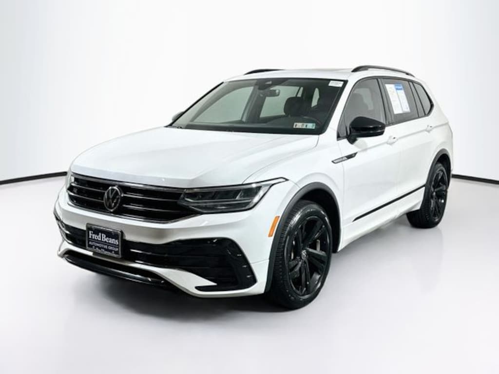 Used 2023 Volkswagen Tiguan 2.0T SE R-Line Black SUV