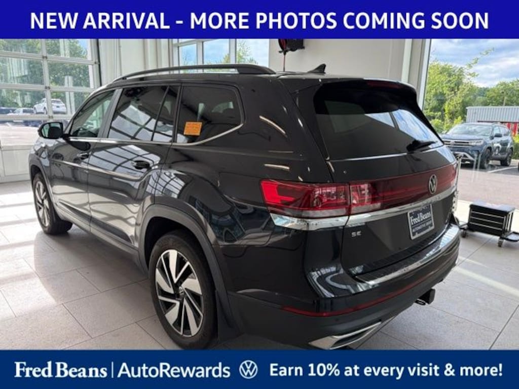 Certified 2024 Volkswagen Atlas 2.0T SE w/Technology SUV