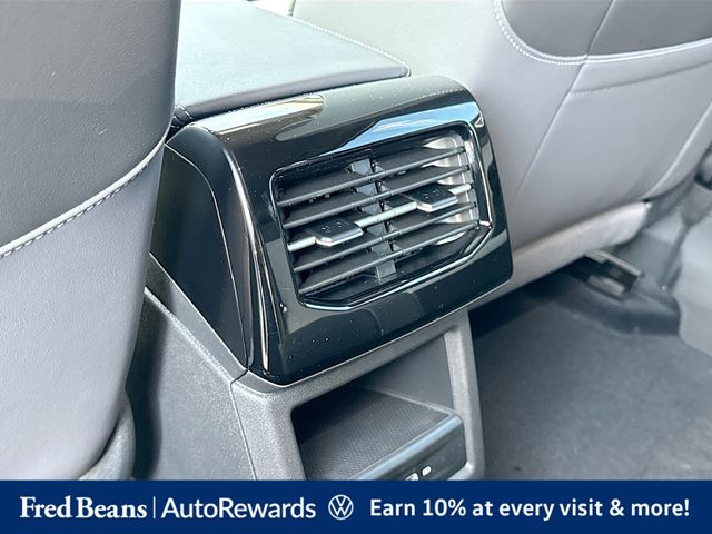 2025 Volkswagen ID.4 PRO - Photo 17