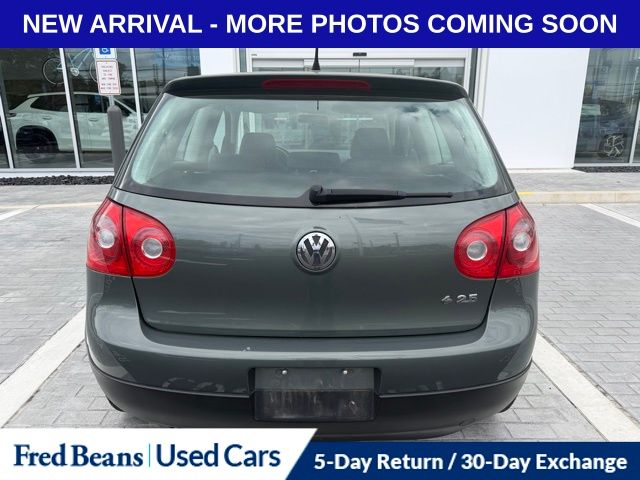 2008 Volkswagen Rabbit photo 2