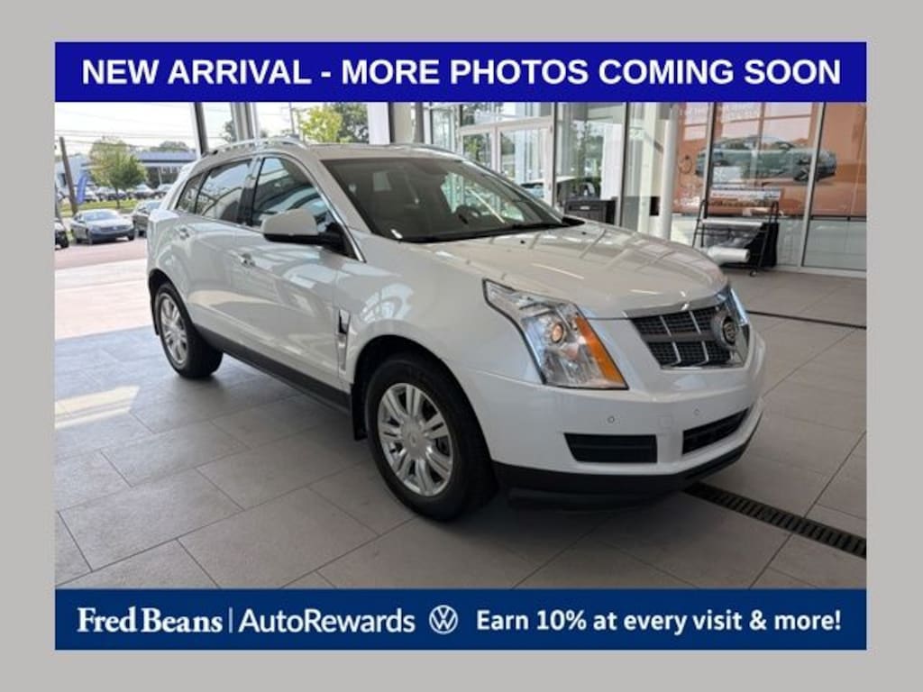 Used 2010 CADILLAC SRX Luxury SUV
