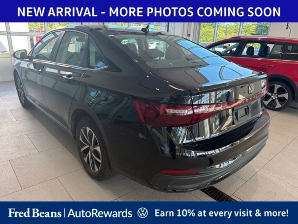 Used 2025 Volkswagen Jetta 1.5T S Sedan