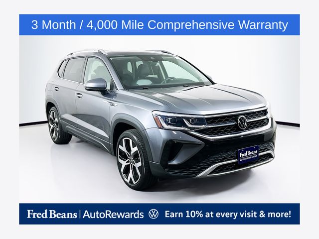 2022 Volkswagen Taos 1.5T SEL 4Motion's photo