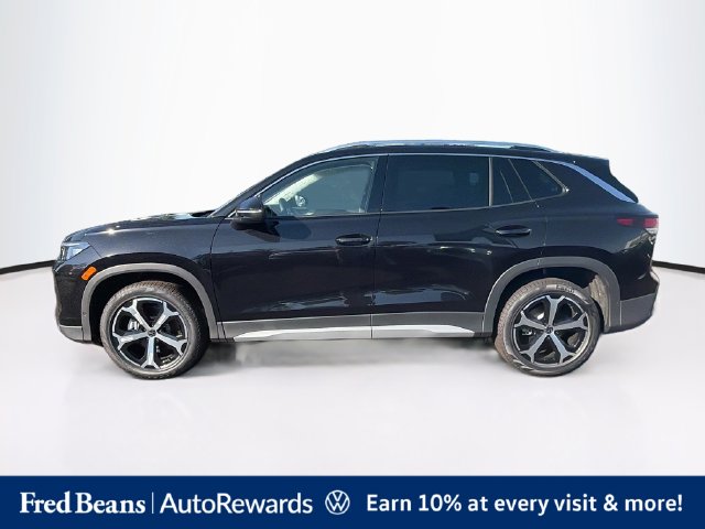 New 2026 Volkswagen Tiguan SE SUV