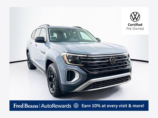 2025 Volkswagen Atlas 2.0T Atlas Peak Edition 4MOTION's photo