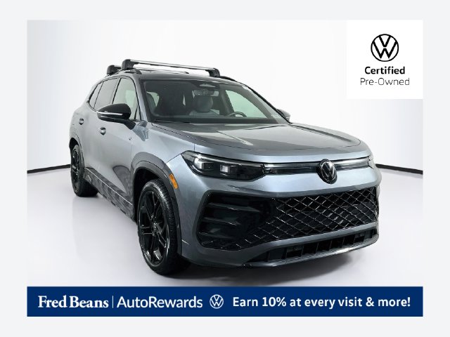 2026 Volkswagen Tiguan SE R-LINE BLACK