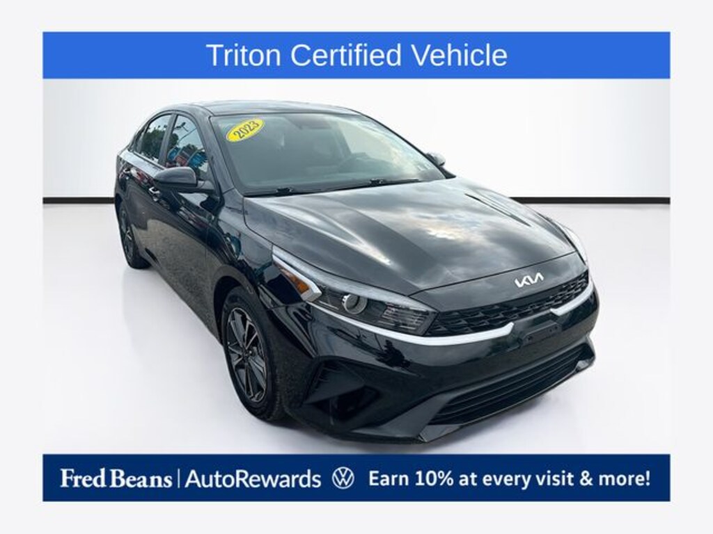 Used 2023 Kia Forte LXS Sedan