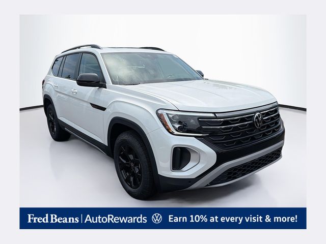 2026 Volkswagen Atlas Peak Edition