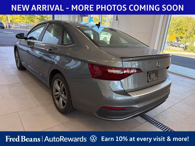 Certified 2024 Volkswagen Jetta 1.5T SE Sedan