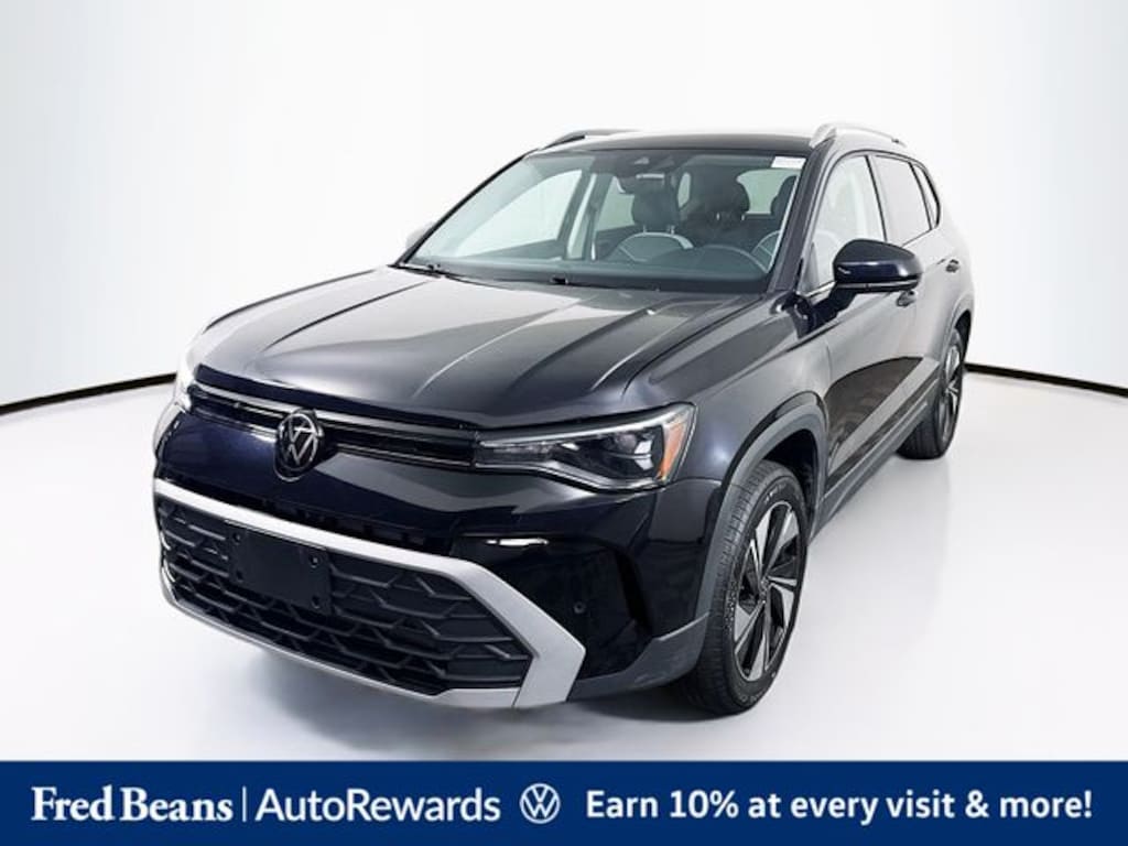 Used 2025 Volkswagen Taos 1.5T SE SUV
