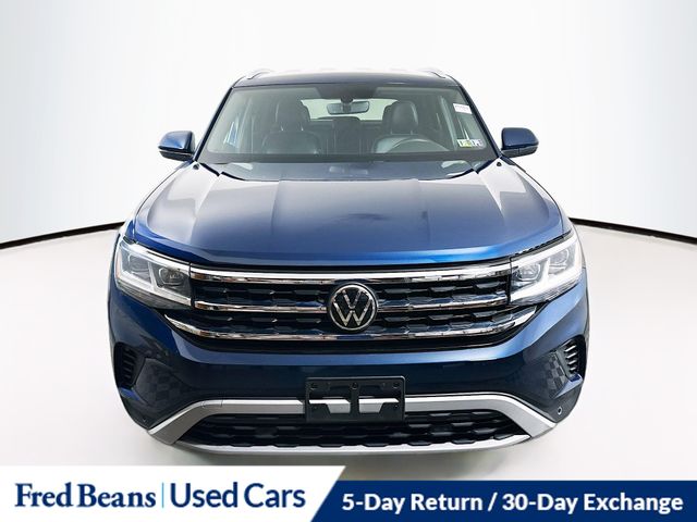 2022 Volkswagen Atlas Cross Sport V6 SE Technology photo 2