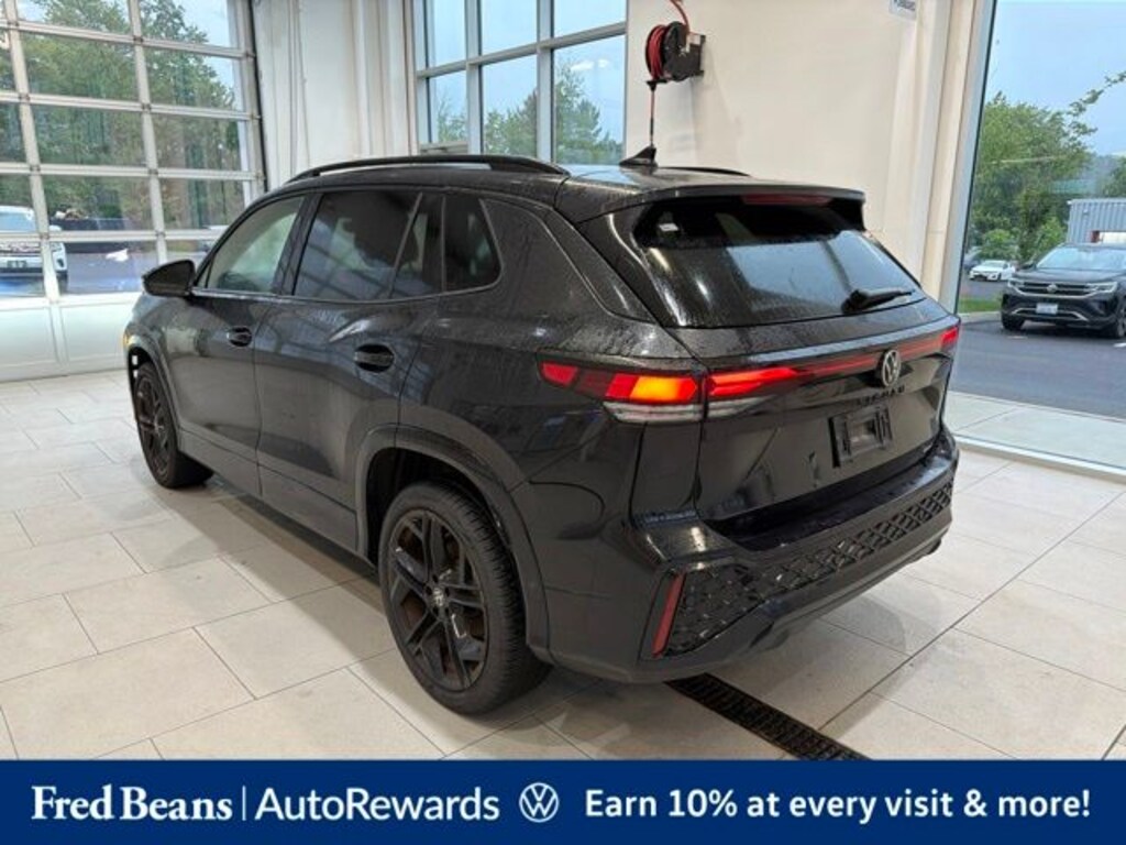 Used 2025 Volkswagen Tiguan 2.0T SE R-Line Black SUV