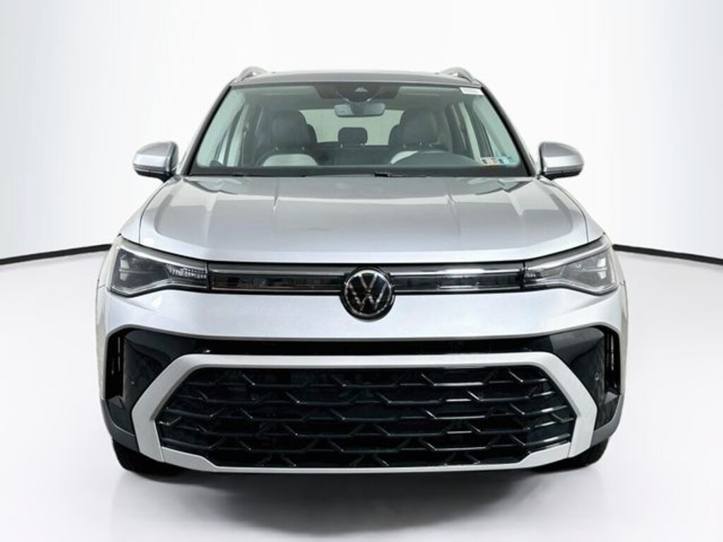 Certified 2025 Volkswagen Taos 1.5T SEL SUV