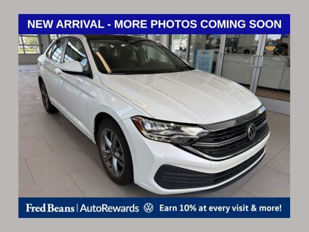 Used 2023 Volkswagen Jetta 1.5T SE Sedan