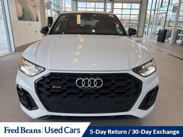 2022 Audi SQ5 Premium Plus photo 2