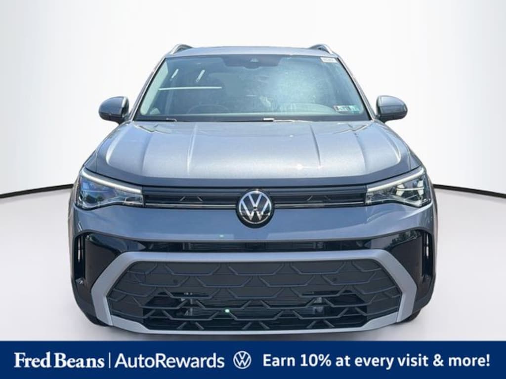 New 2026 Volkswagen Taos 1.5T SE SUV