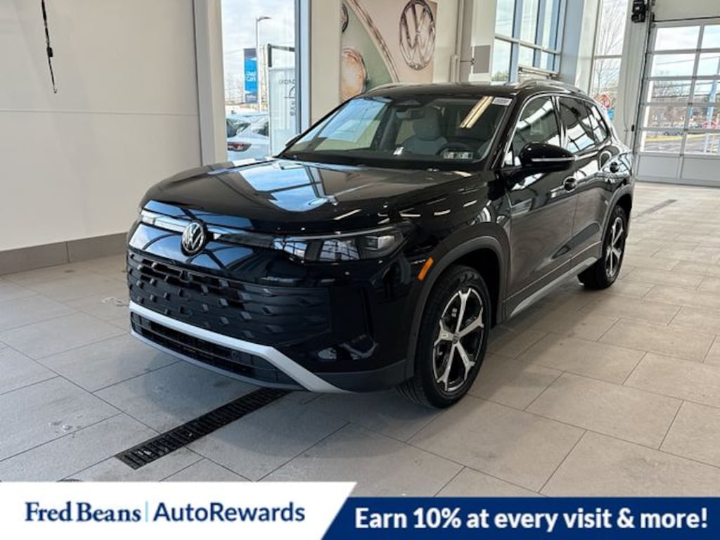 New 2026 Volkswagen Tiguan 2.0T SE SUV