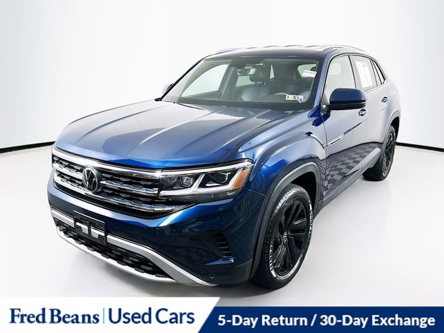 2022 Volkswagen Atlas Cross Sport V6 SE Technology photo 3