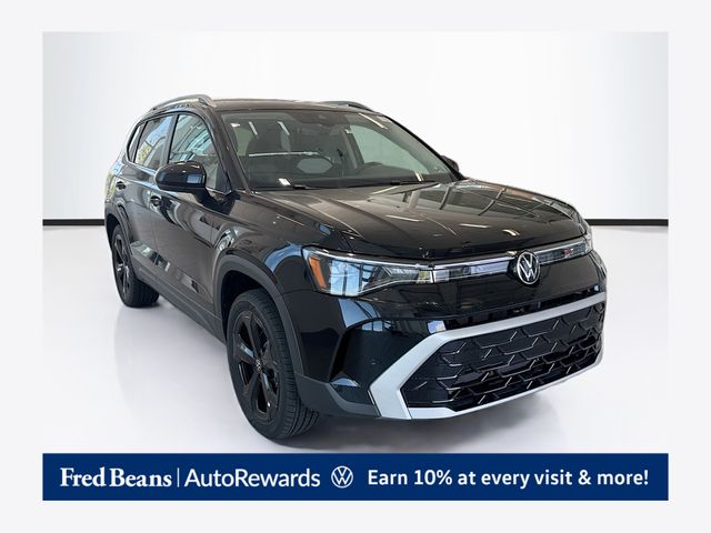2026 Volkswagen Taos 1.5T SEL 4Motion's photo
