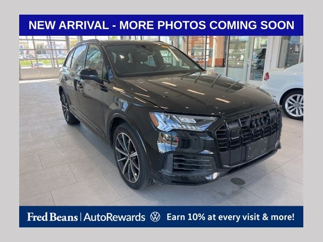 2023 Audi Q7 55 Premium Plus quattro Tiptronic's photo
